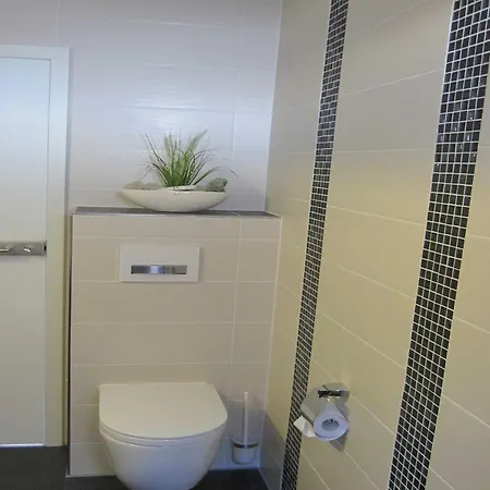 Am Living Garden Villa